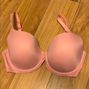 PINK wear everywhere bra- size 34DD